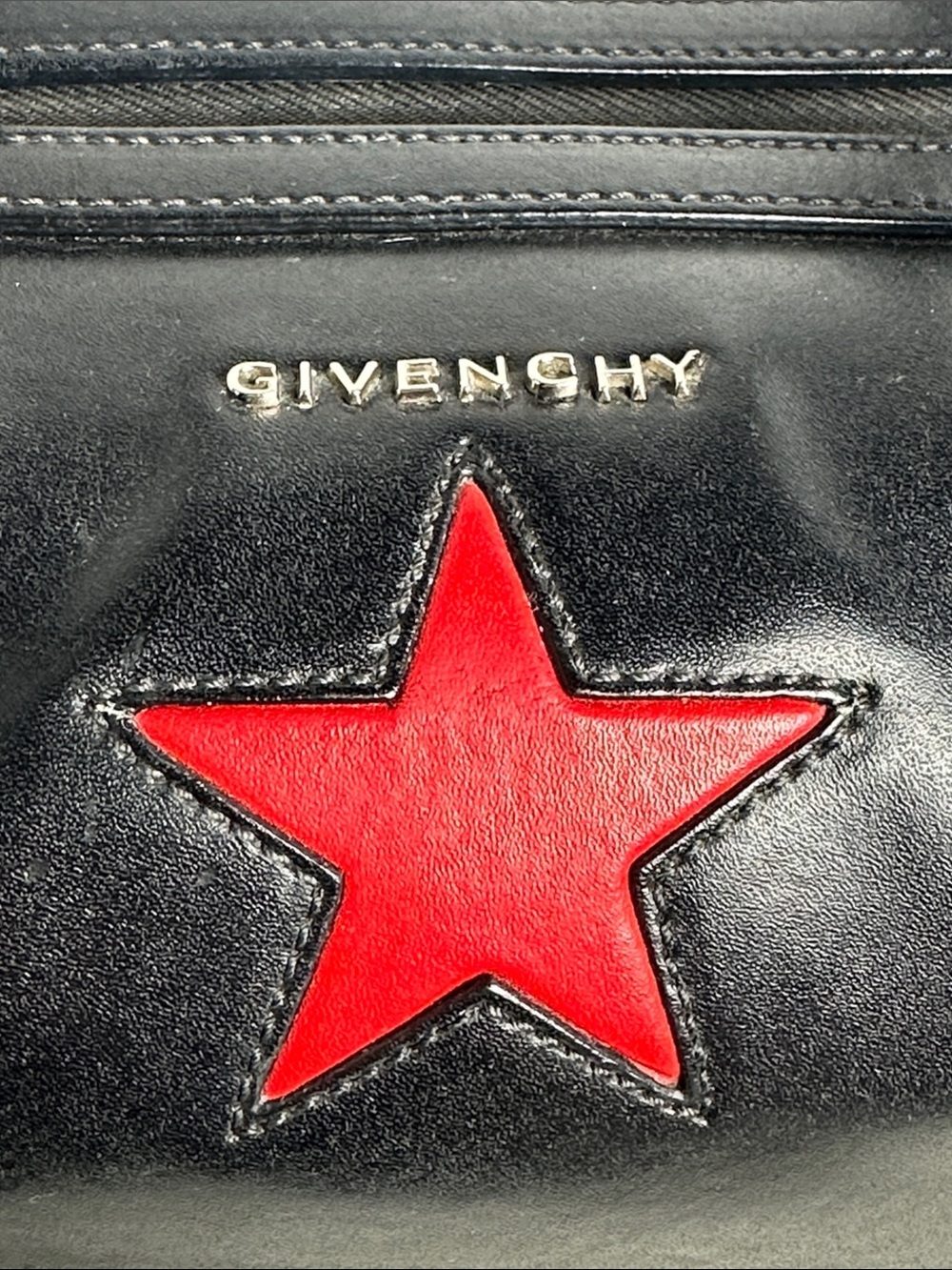 💯Authentic Givenchy Black Leather Star Satchel Crossbody Bag🍀 - Picture 3 of 16